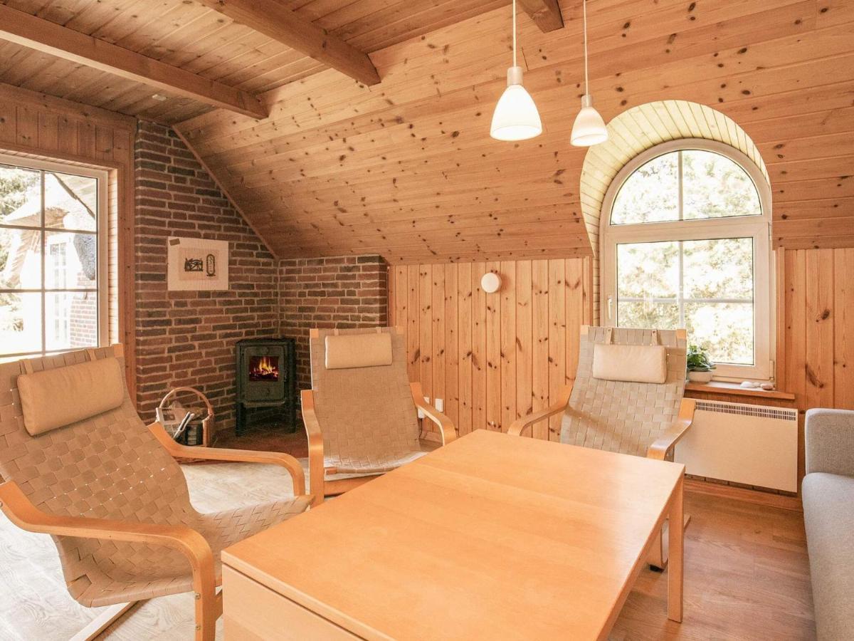 Three-Bedroom Holiday Home In Lokken 1 エクステリア 写真